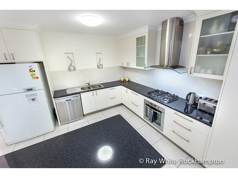 80 Buxton Drive, Gracemere QLD 4702