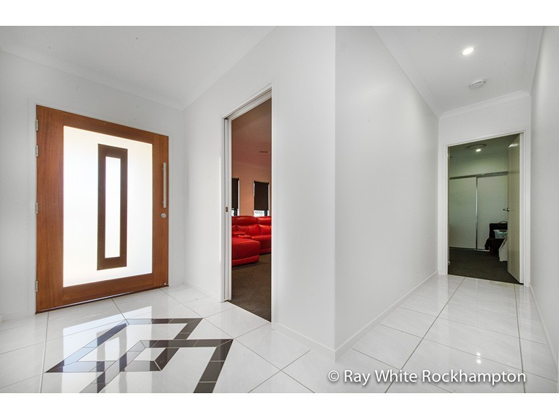 80 Buxton Drive, Gracemere QLD 4702