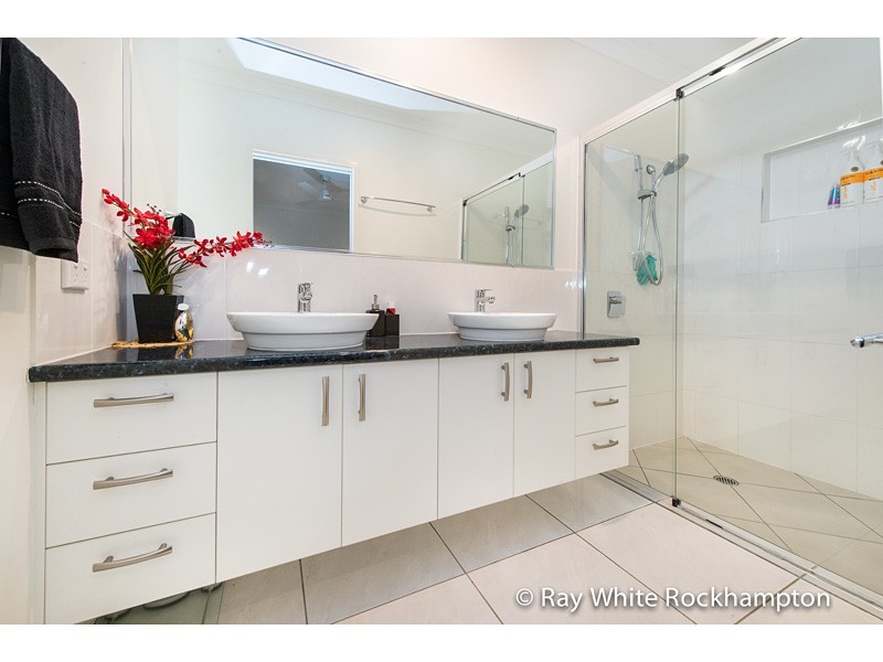 80 Buxton Drive, Gracemere QLD 4702