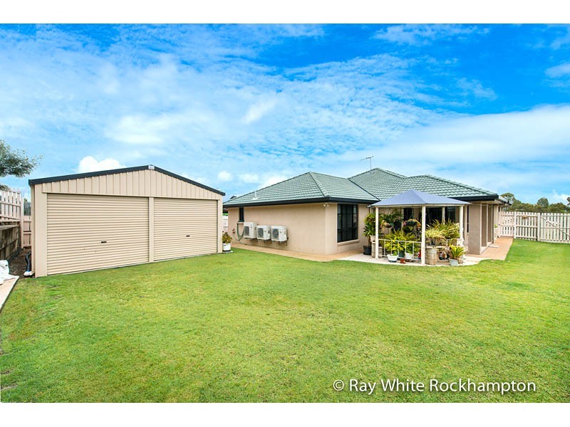19 Connemara Drive, Kawana QLD 4701