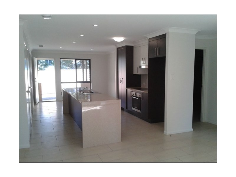 5/241 Upper Dawson Road, Allenstown QLD 4700