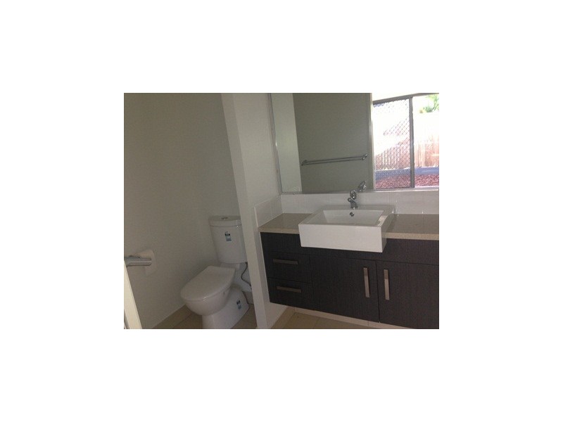 5/241 Upper Dawson Road, Allenstown QLD 4700