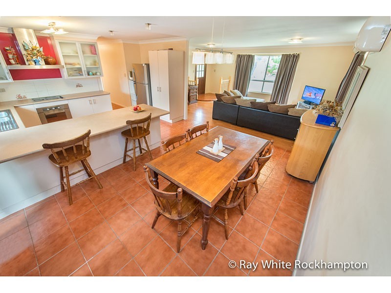 115 Constance Avenue, Rockyview QLD 4701