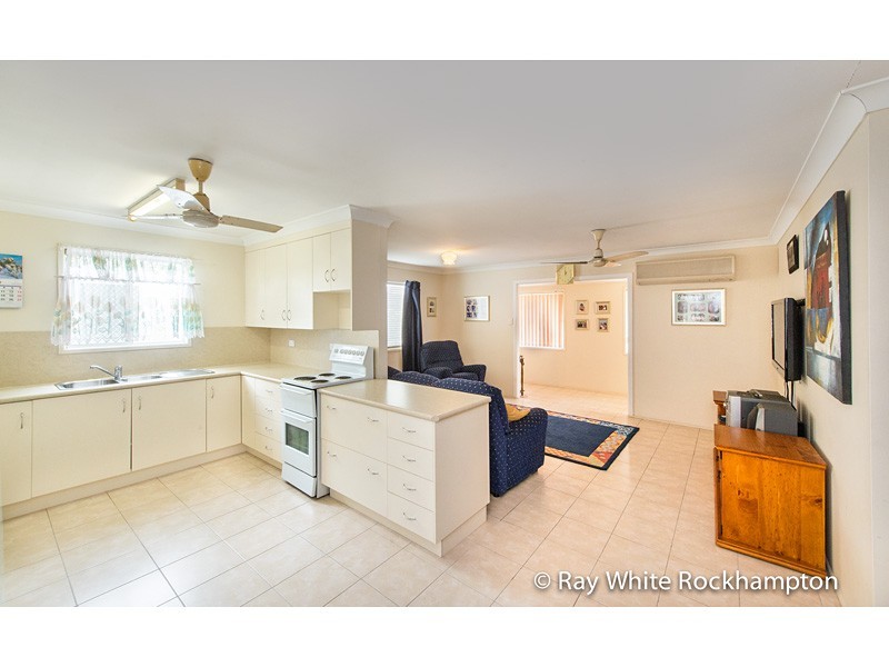 127 Haynes Street, Kawana QLD 4701