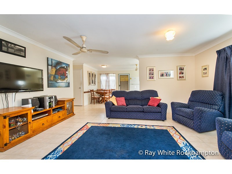 127 Haynes Street, Kawana QLD 4701
