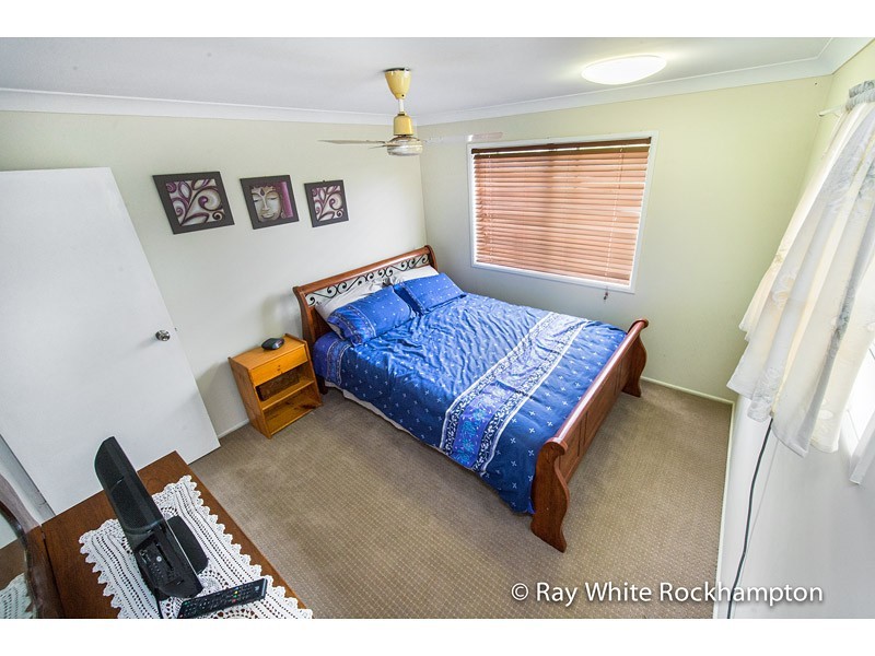 127 Haynes Street, Kawana QLD 4701