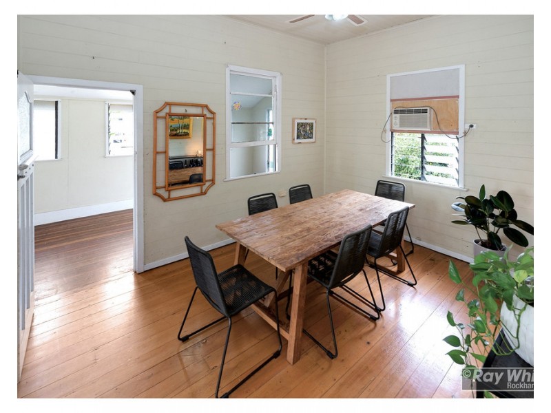 11 Birdwood Street, Wandal QLD 4700