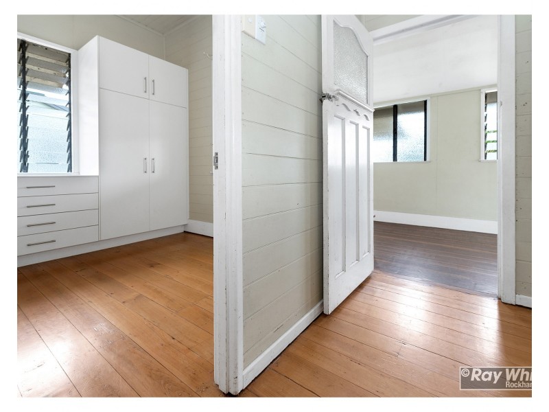 11 Birdwood Street, Wandal QLD 4700