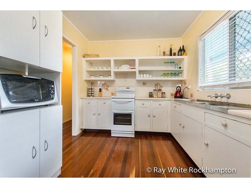 163 Hyde Street, Frenchville QLD 4701