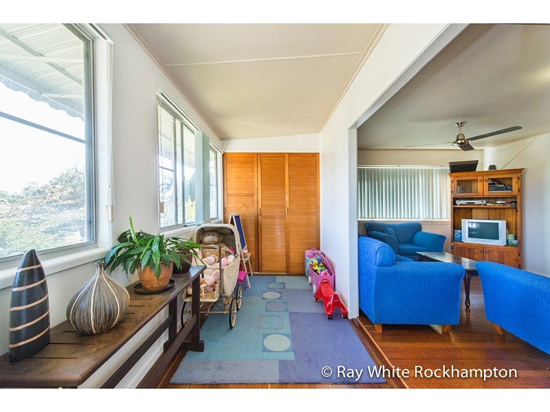 320 Duthie Avenue, Frenchville QLD 4701