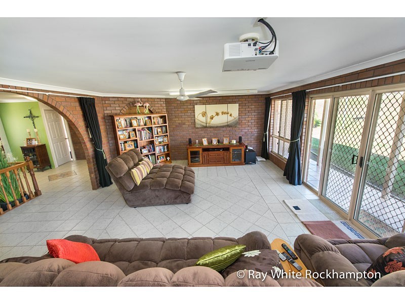 41 Hendy Drive, Glenlee QLD 4711