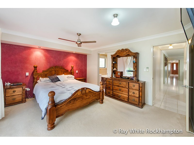 11 Goldfinch Drive, Parkhurst QLD 4702