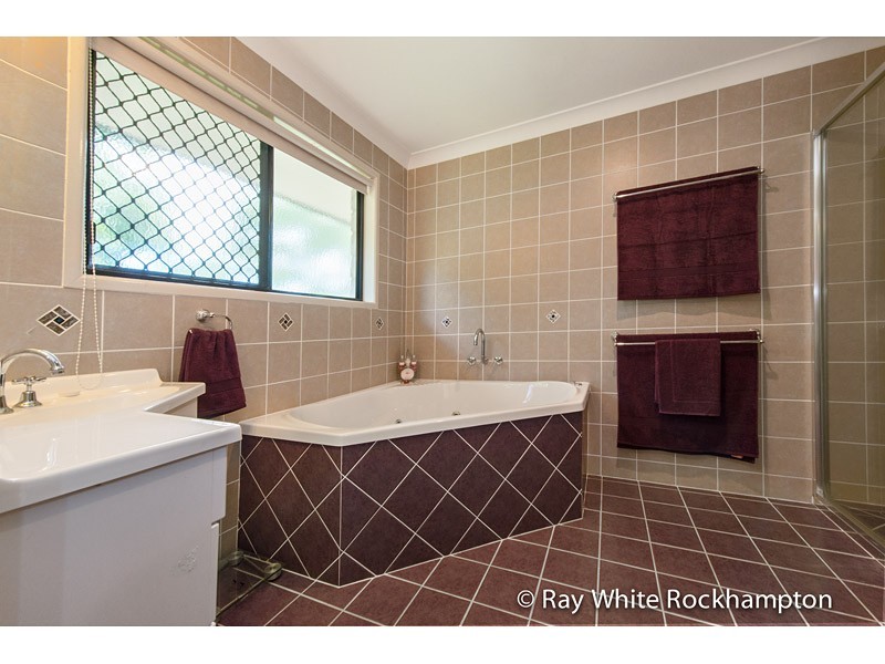 11 Goldfinch Drive, Parkhurst QLD 4702