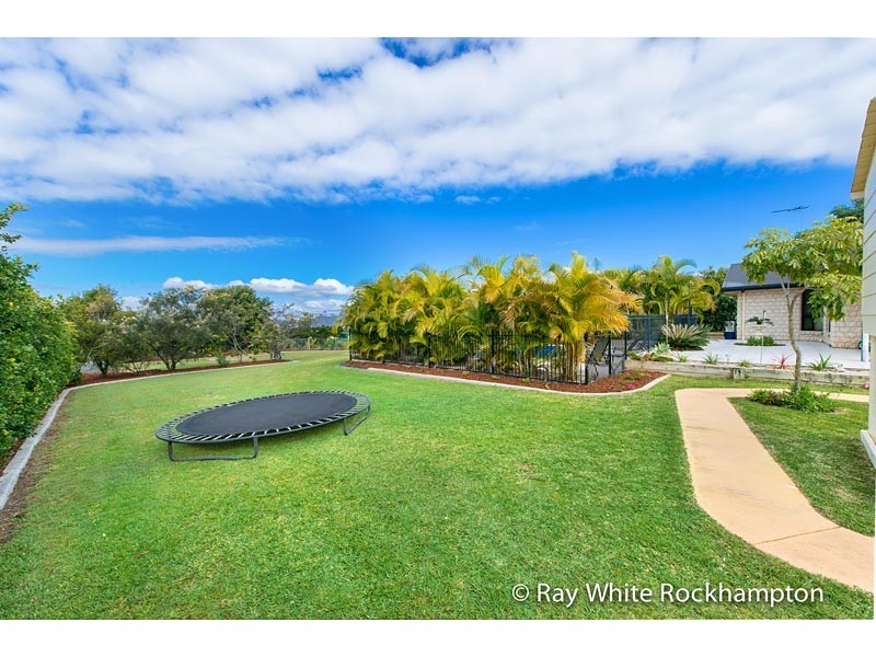 11 Goldfinch Drive, Parkhurst QLD 4702