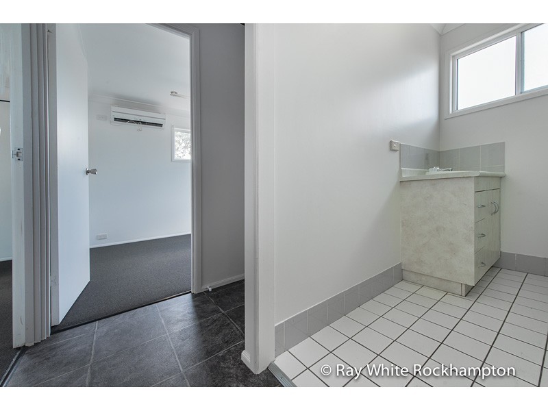 13 Kawana Close, Kawana QLD 4701