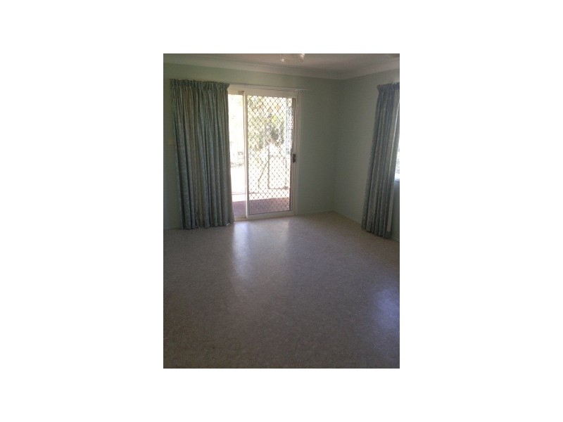 10 Mackay Street, Lakes Creek QLD 4701