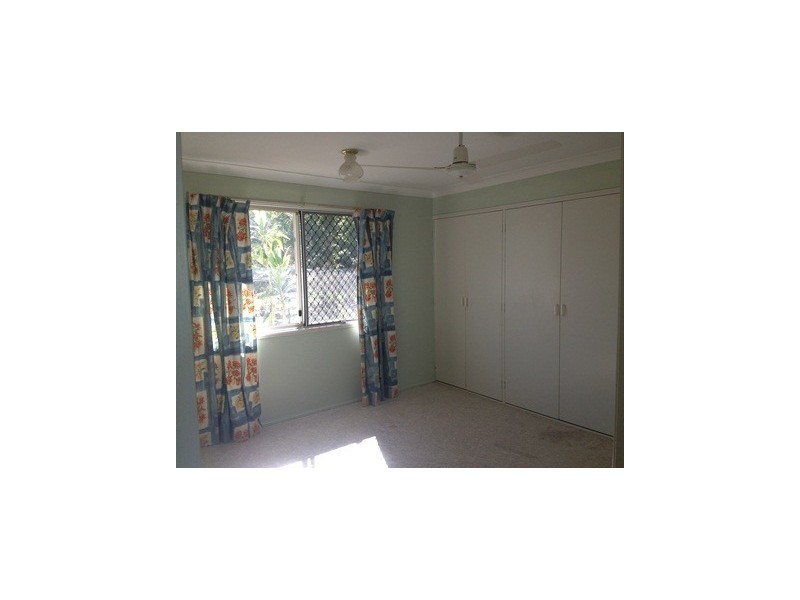 10 Mackay Street, Lakes Creek QLD 4701