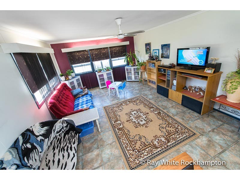 271 Dean Street, Berserker QLD 4701