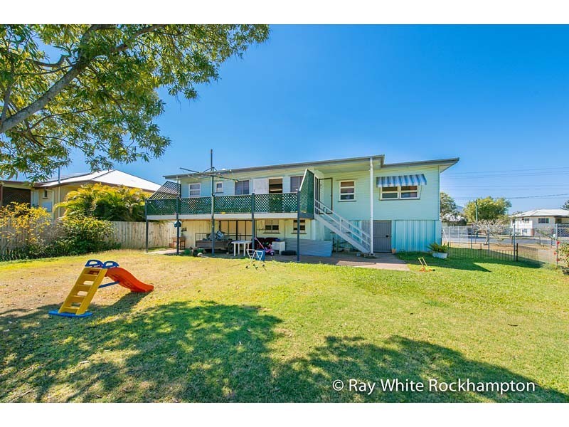 271 Dean Street, Berserker QLD 4701
