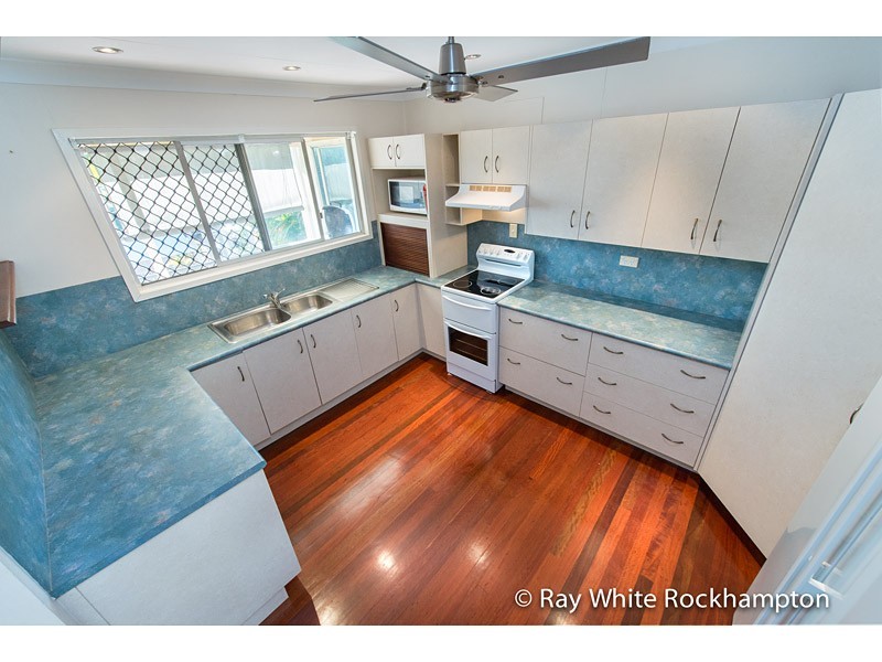 355 Philp Avenue, Frenchville QLD 4701