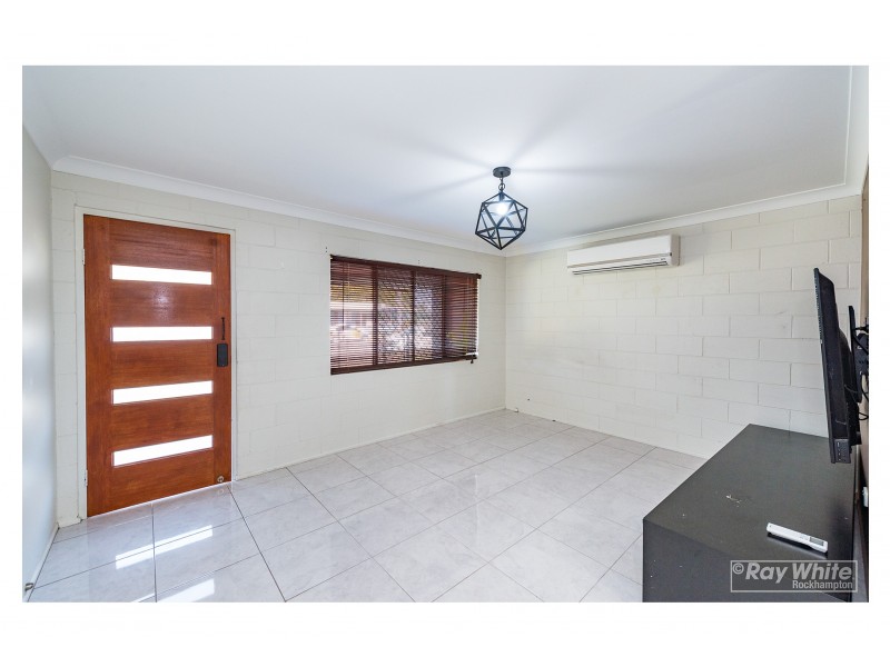 247 Richardson Road, Kawana QLD 4701