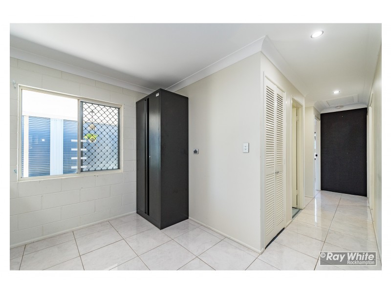247 Richardson Road, Kawana QLD 4701