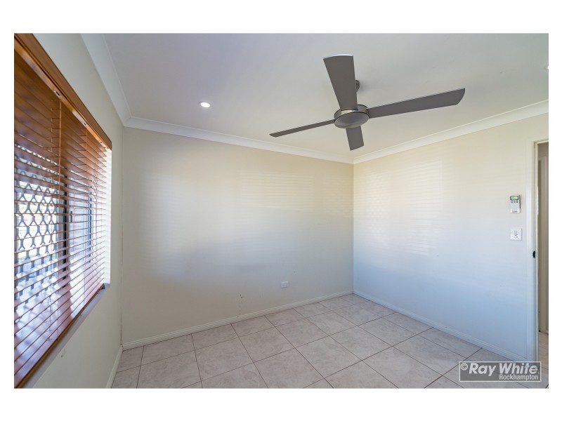 247 Richardson Road, Kawana QLD 4701
