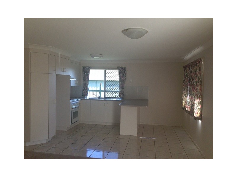 1/5 Carara Drive, Kawana QLD 4701