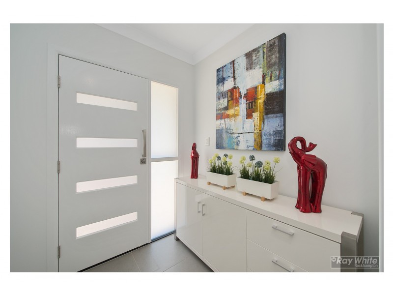 4 Peregrin Court, Parkhurst QLD 4702