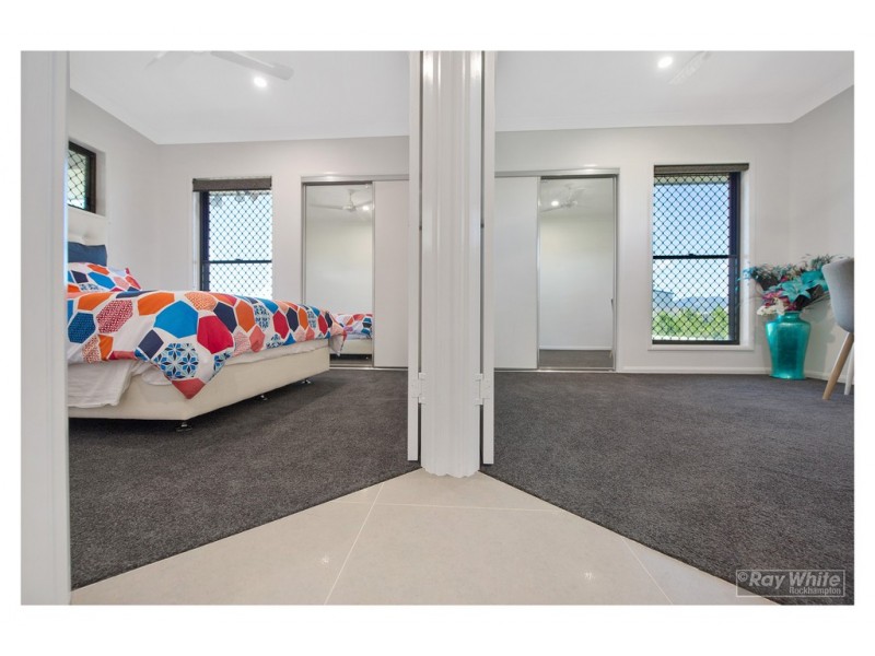 4 Peregrin Court, Parkhurst QLD 4702