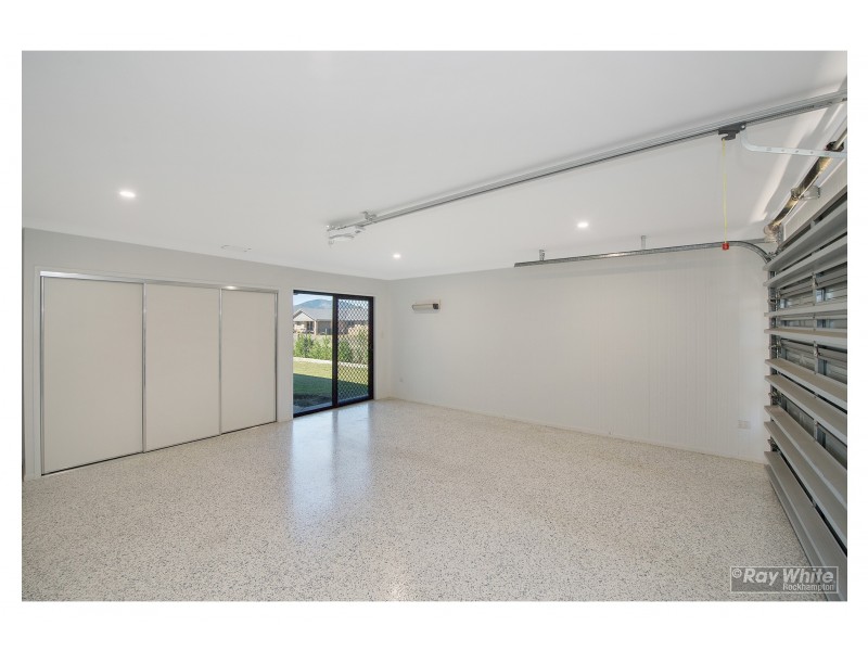 4 Peregrin Court, Parkhurst QLD 4702