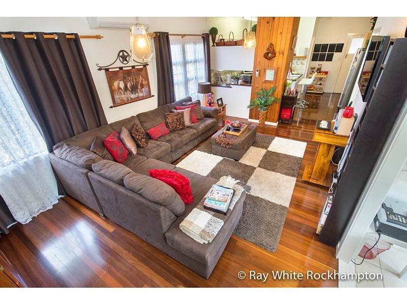 461 Crane Avenue, Kawana QLD 4701