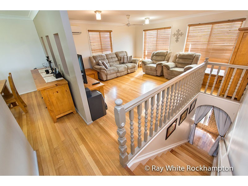 9 Leeds Avenue, Kawana QLD 4701