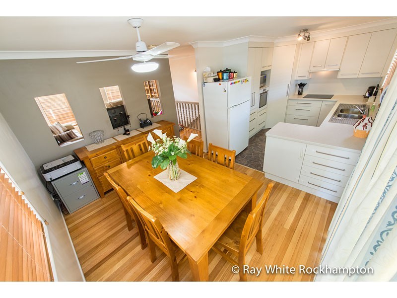 9 Leeds Avenue, Kawana QLD 4701