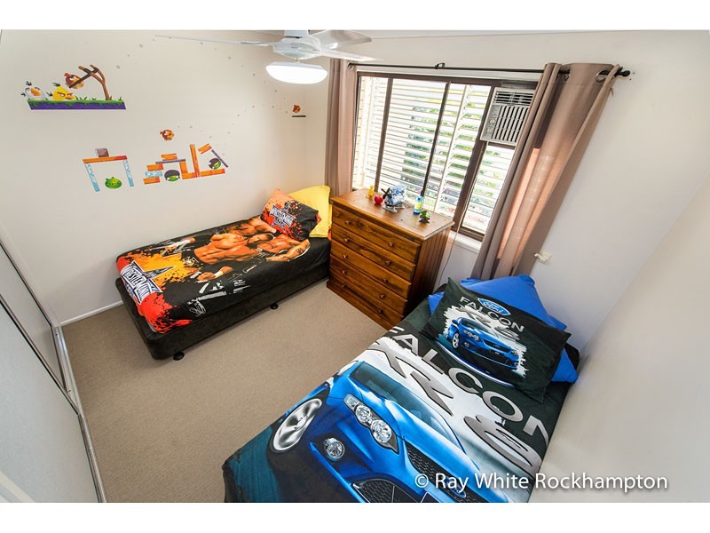 9 Leeds Avenue, Kawana QLD 4701