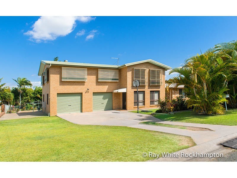 9 Leeds Avenue, Kawana QLD 4701