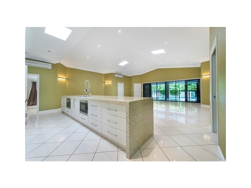 16 Treefern Terrace, Frenchville QLD 4701