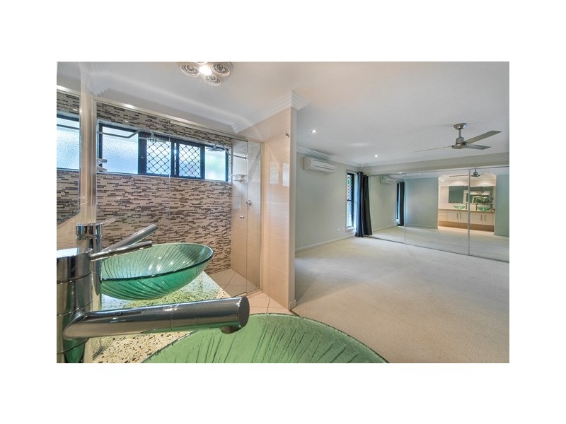 16 Treefern Terrace, Frenchville QLD 4701