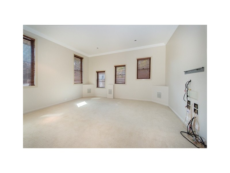 16 Treefern Terrace, Frenchville QLD 4701