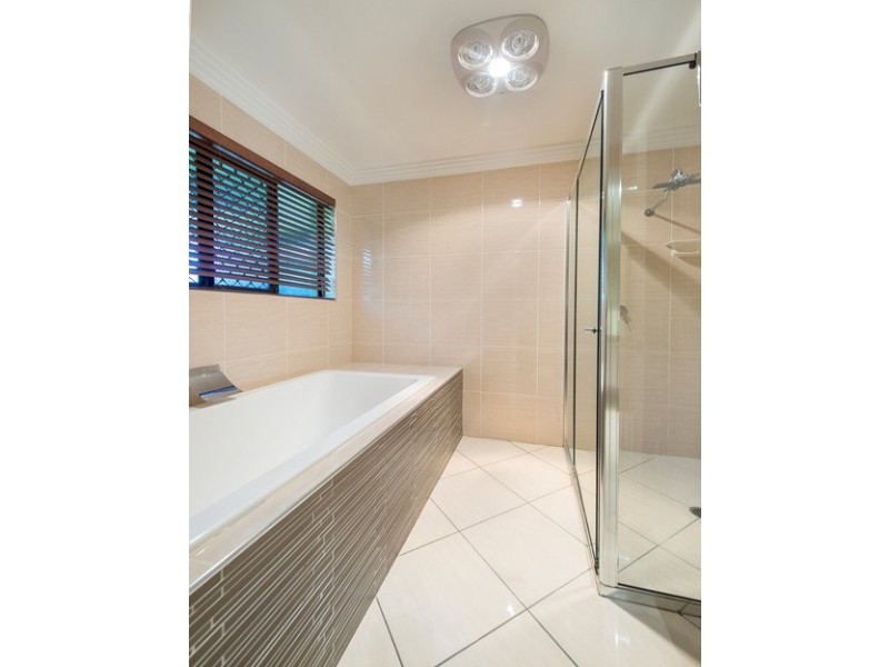 16 Treefern Terrace, Frenchville QLD 4701