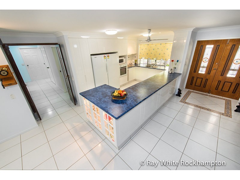 9 Green Avenue, Glenlee QLD 4711