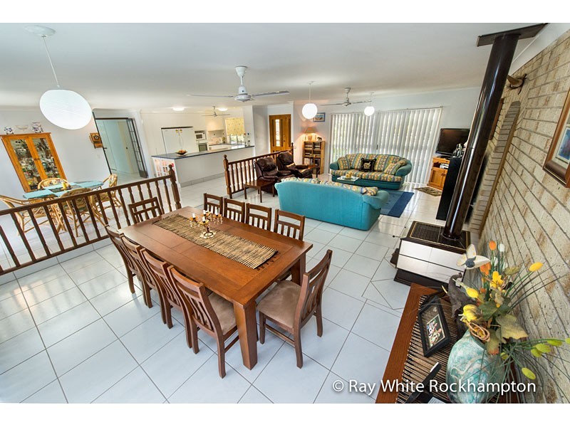 9 Green Avenue, Glenlee QLD 4711