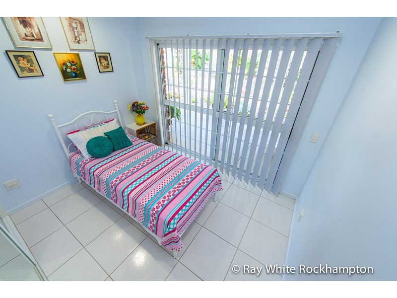 9 Green Avenue, Glenlee QLD 4711