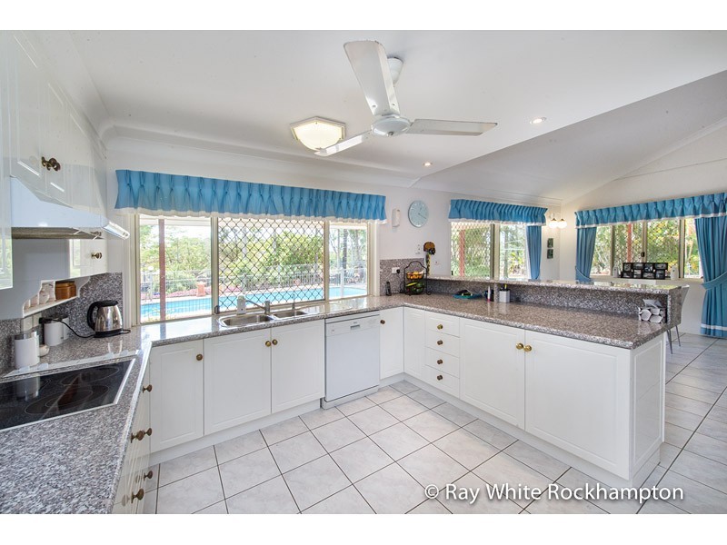 21 Strelow Avenue, Glenlee QLD 4711