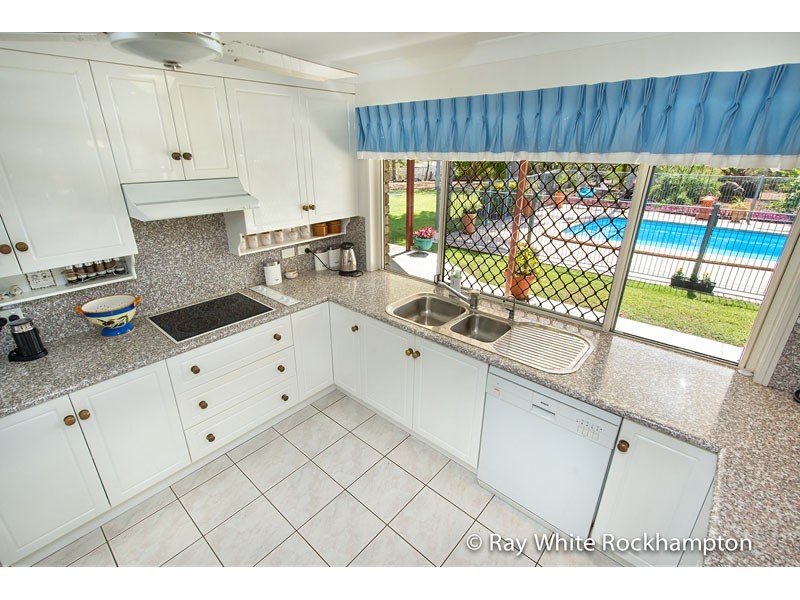 21 Strelow Avenue, Glenlee QLD 4711