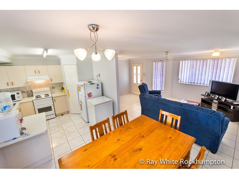59 Bean Avenue, Parkhurst QLD 4702