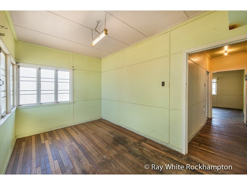 218 Thozet Road, Koongal QLD 4701