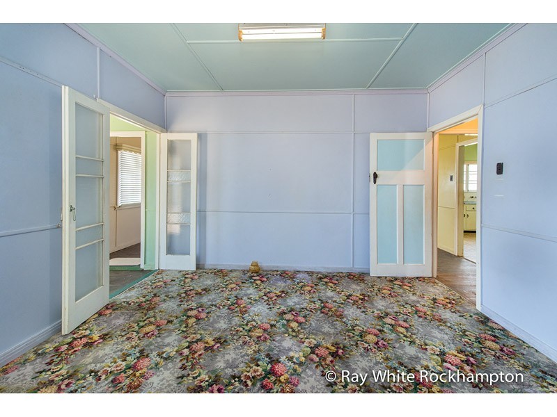 218 Thozet Road, Koongal QLD 4701