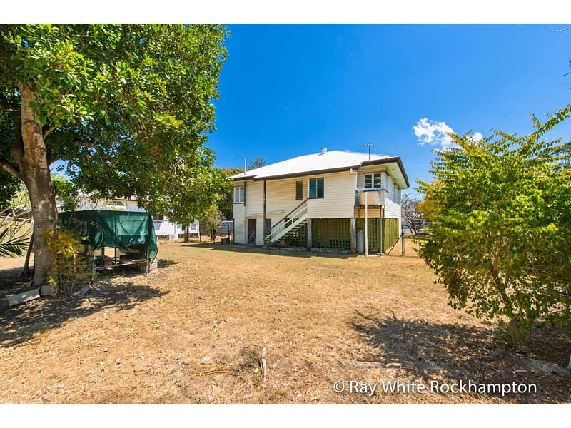 218 Thozet Road, Koongal QLD 4701
