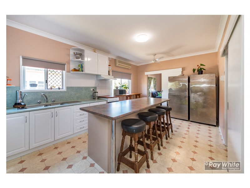 254 Clanfield Street, Berserker QLD 4701